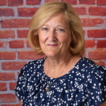 Julie Davies